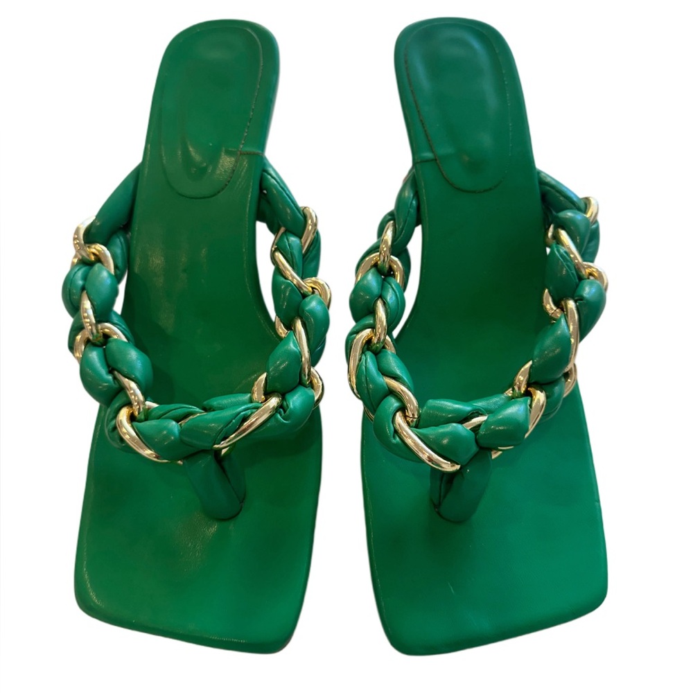 Womens Green Braided Chain Sandals Square Toe Slip-On Gold Accent Statement Shoe